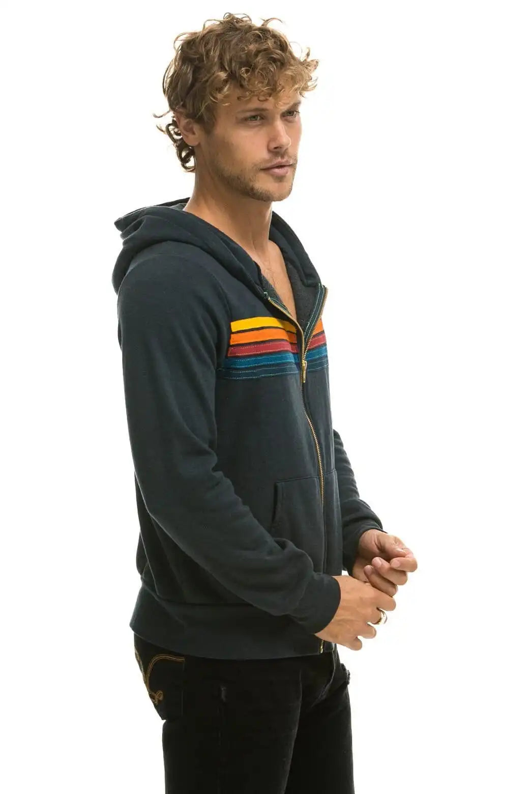 aviatornationhoodie.it.com