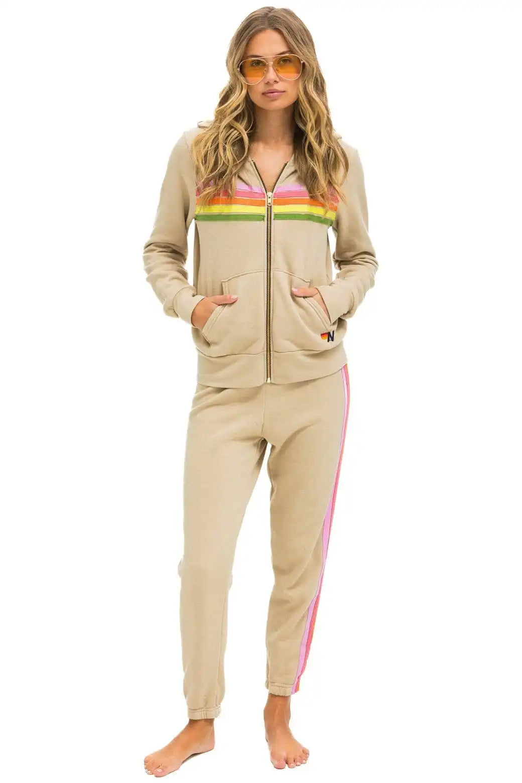 aviatornationhoodie.it.com