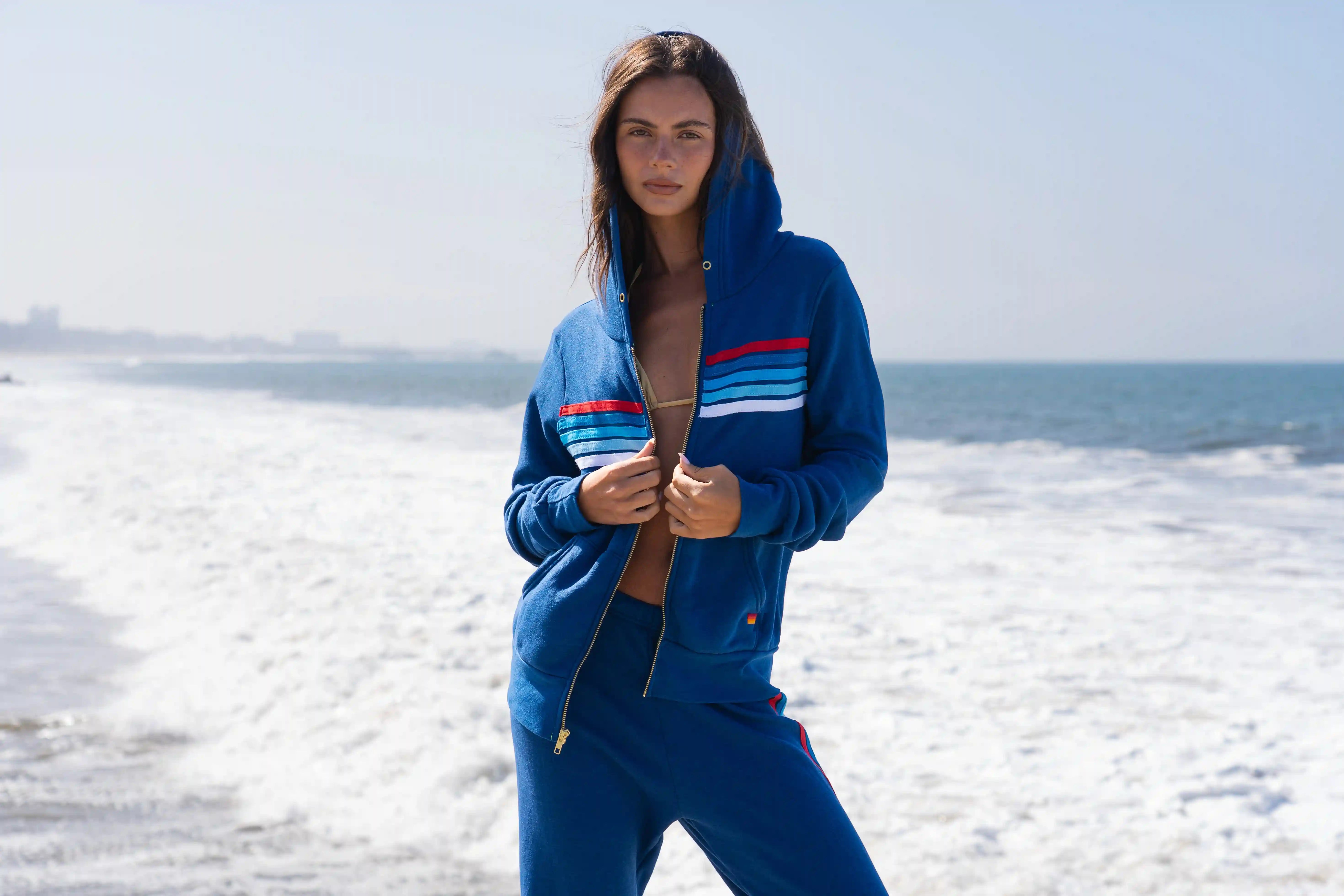 aviatornationhoodie.it.com