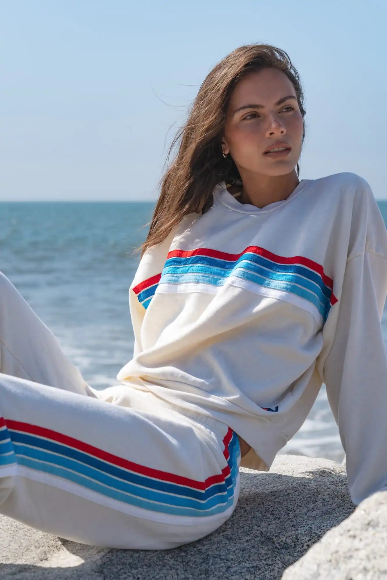 aviatornationhoodie.it.com