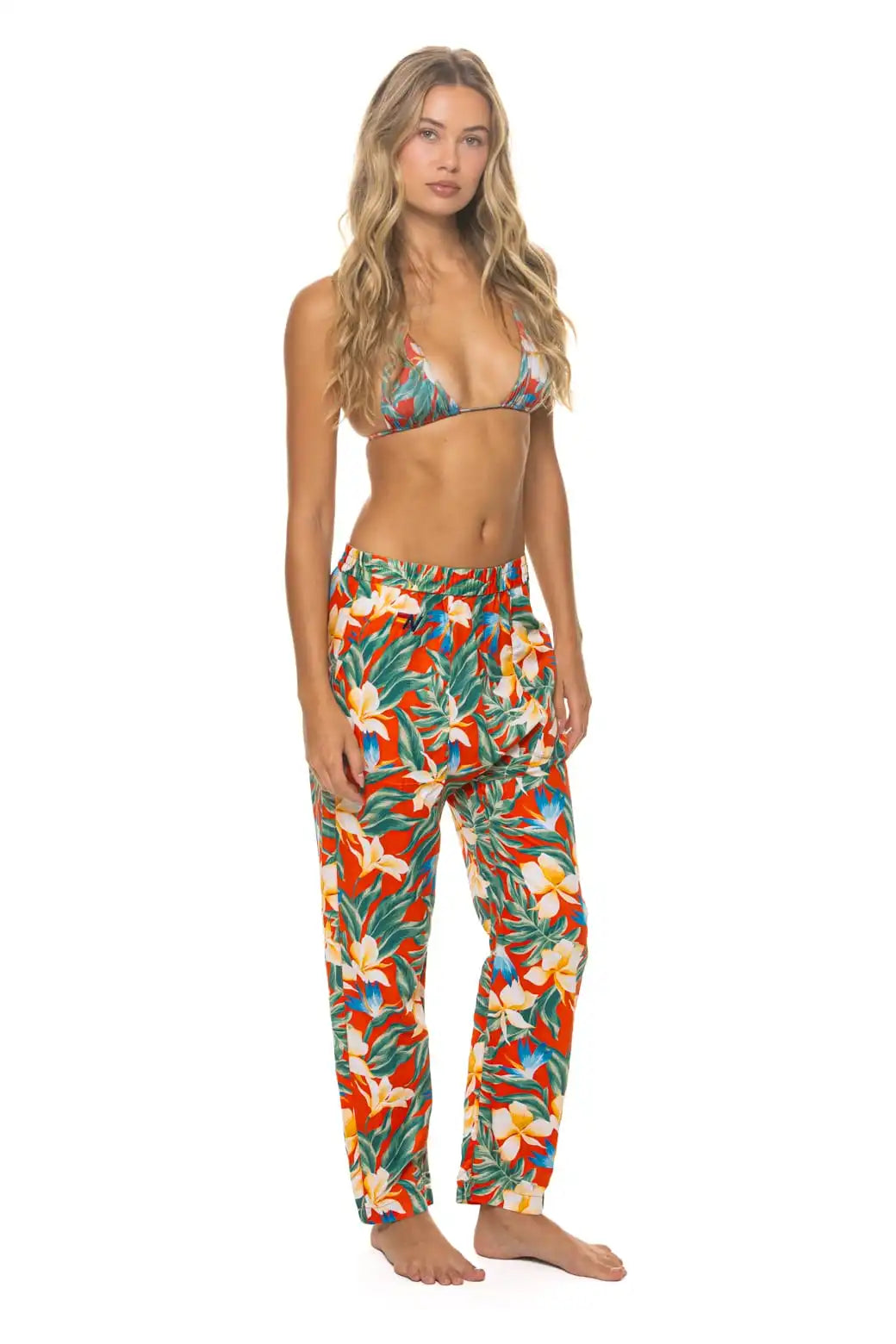 aviatornationhoodie.it.com