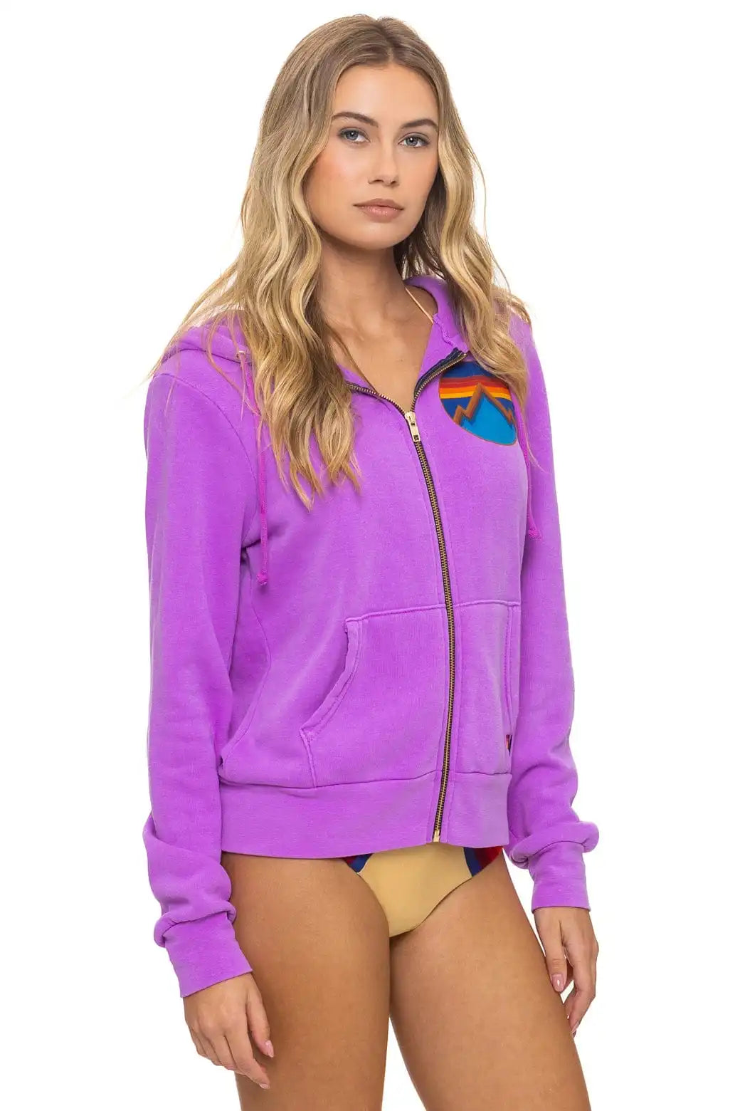 aviatornationhoodie.it.com