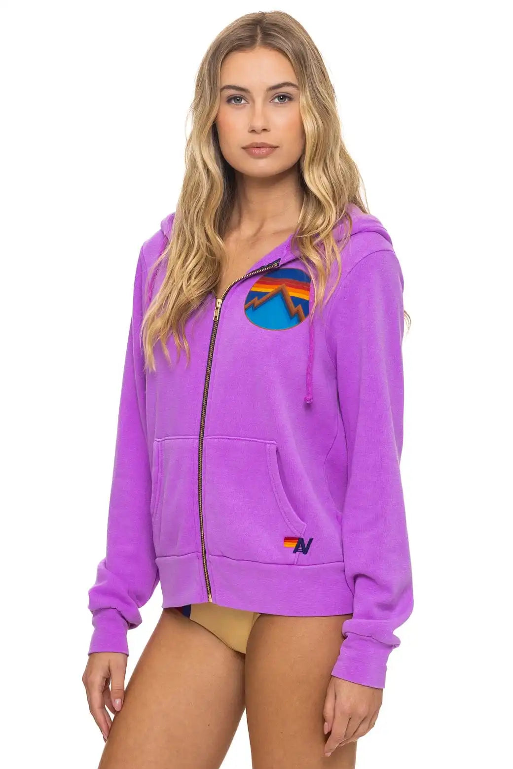 aviatornationhoodie.it.com