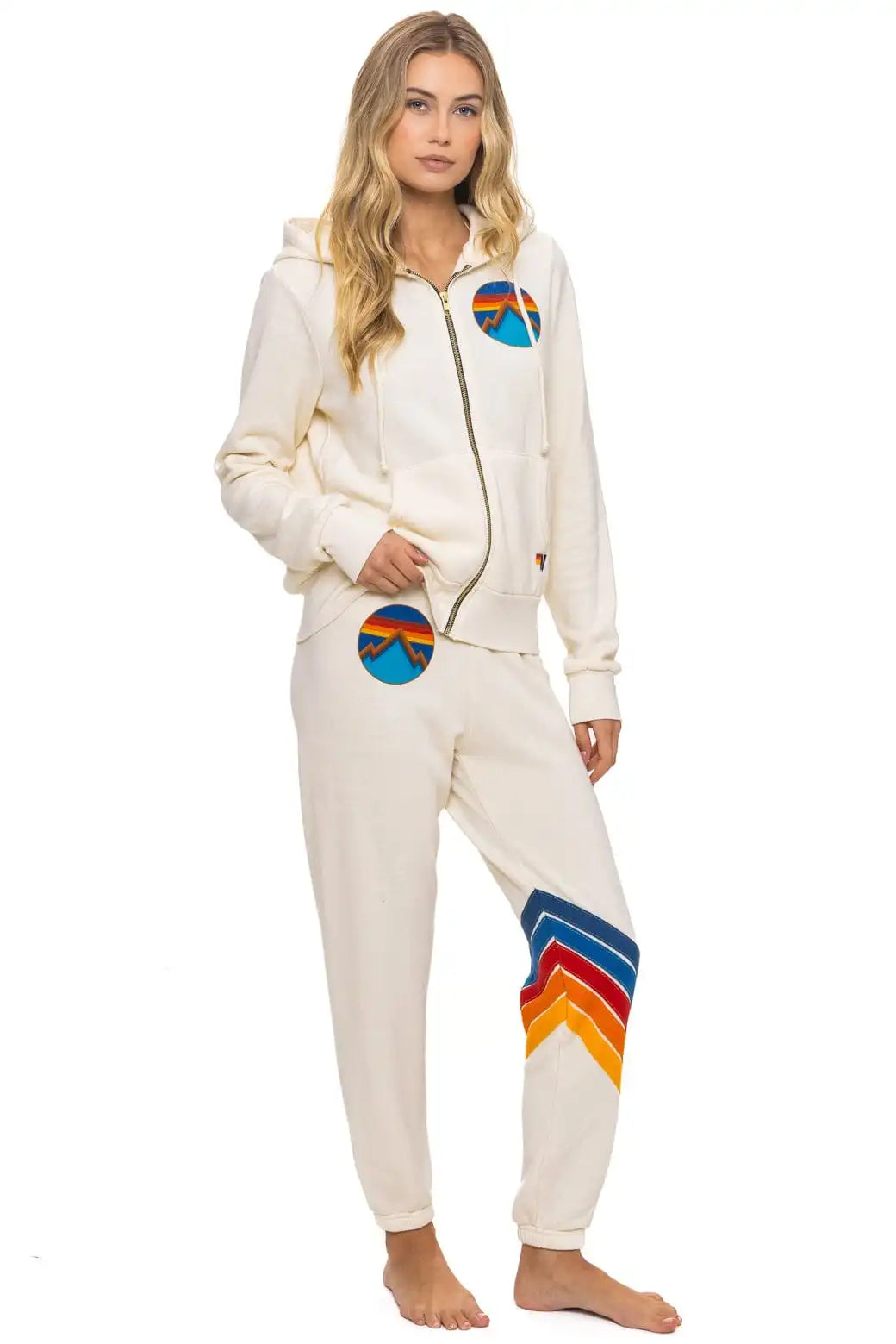 aviatornationhoodie.it.com