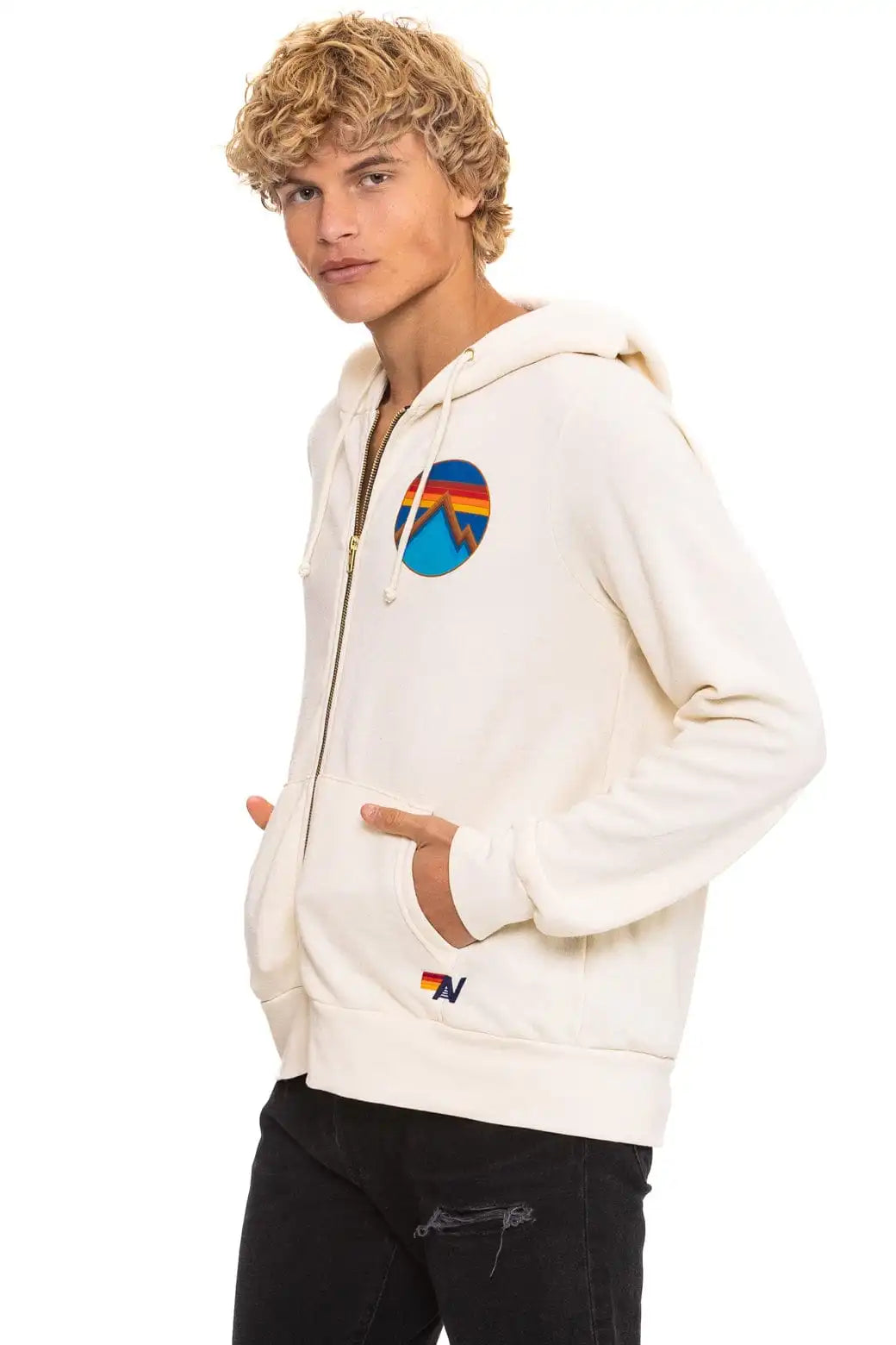 aviatornationhoodie.it.com