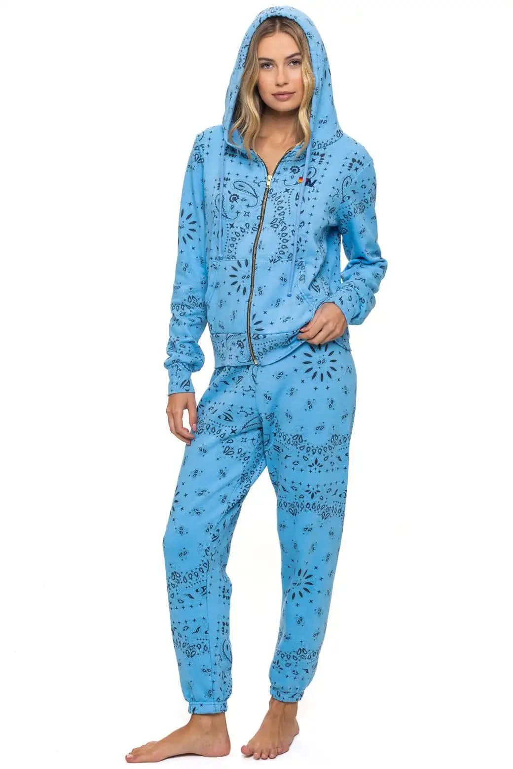 aviatornationhoodie.it.com