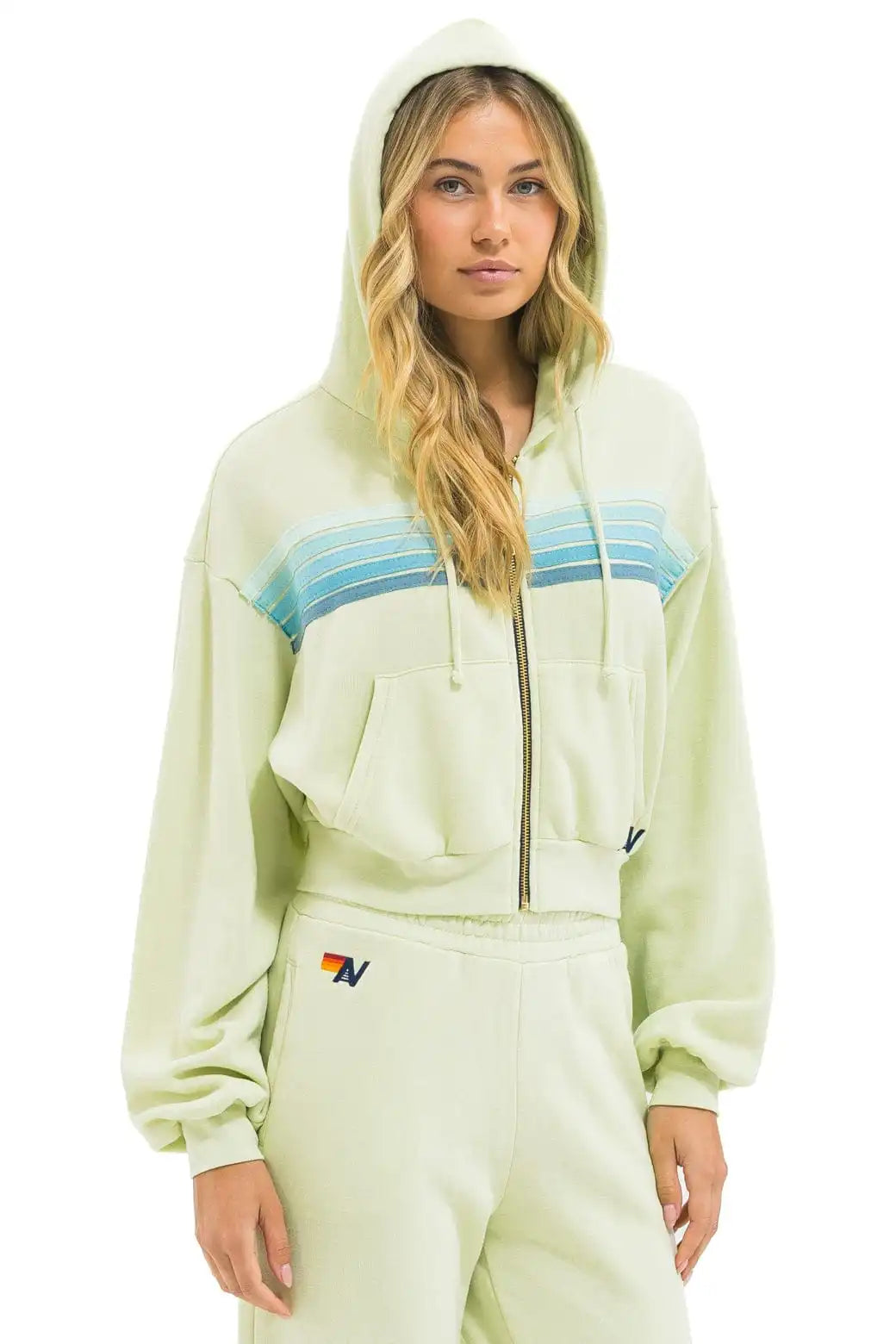 aviatornationhoodie.it.com