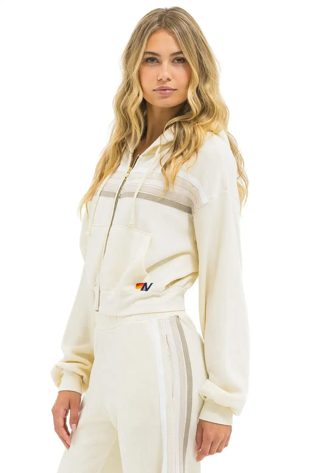 aviatornationhoodie.it.com