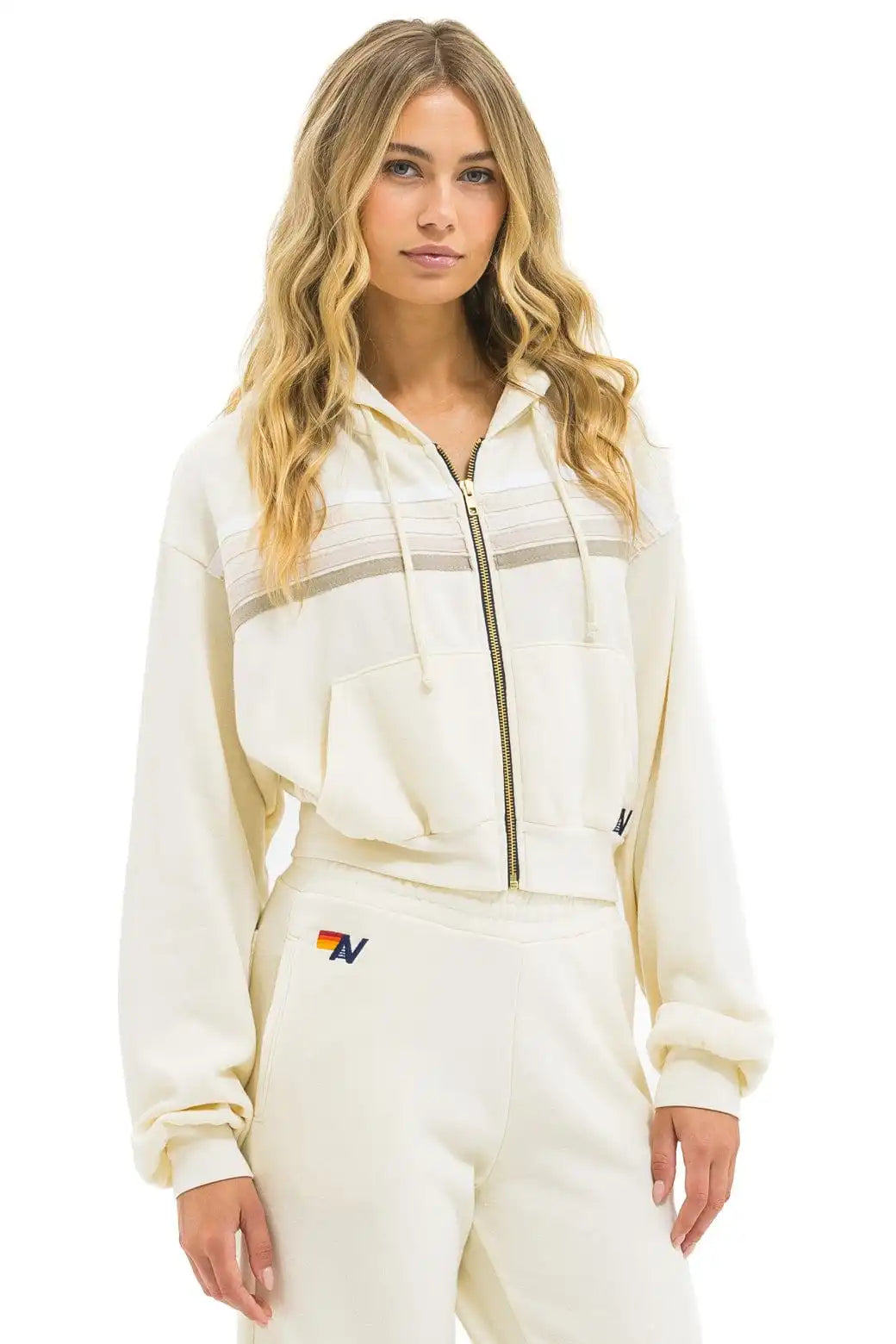 aviatornationhoodie.it.com