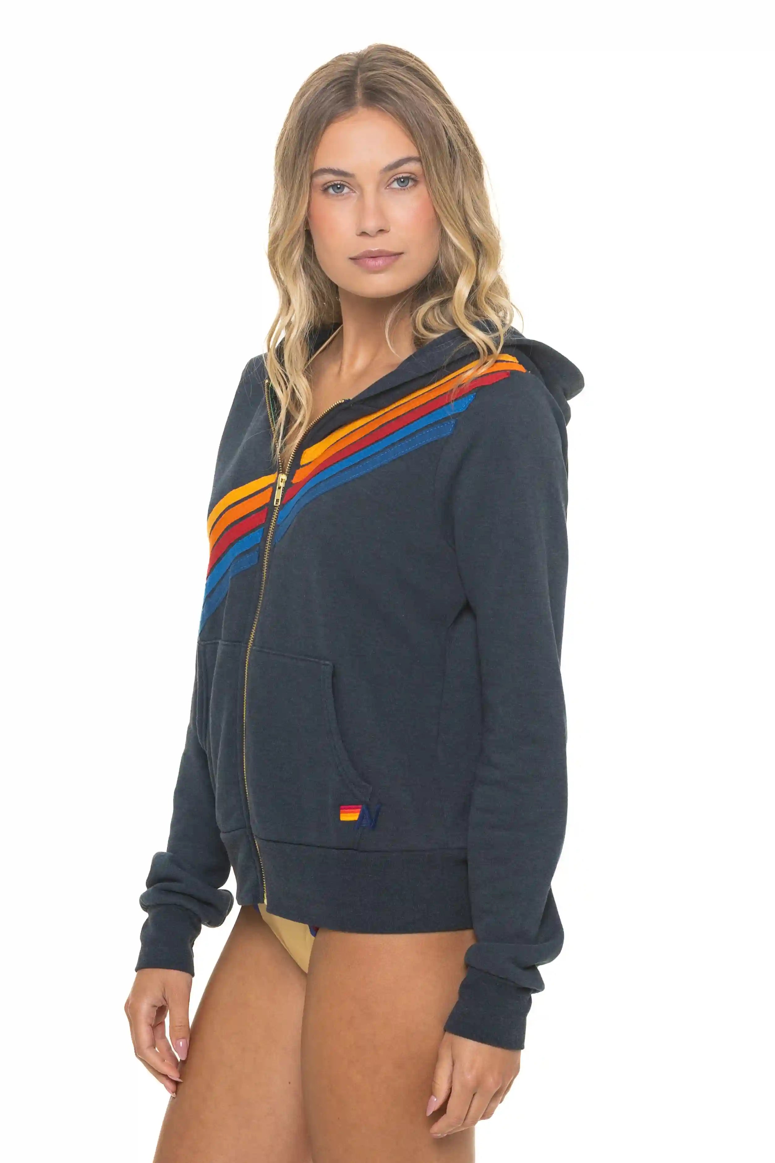 aviatornationhoodie.it.com