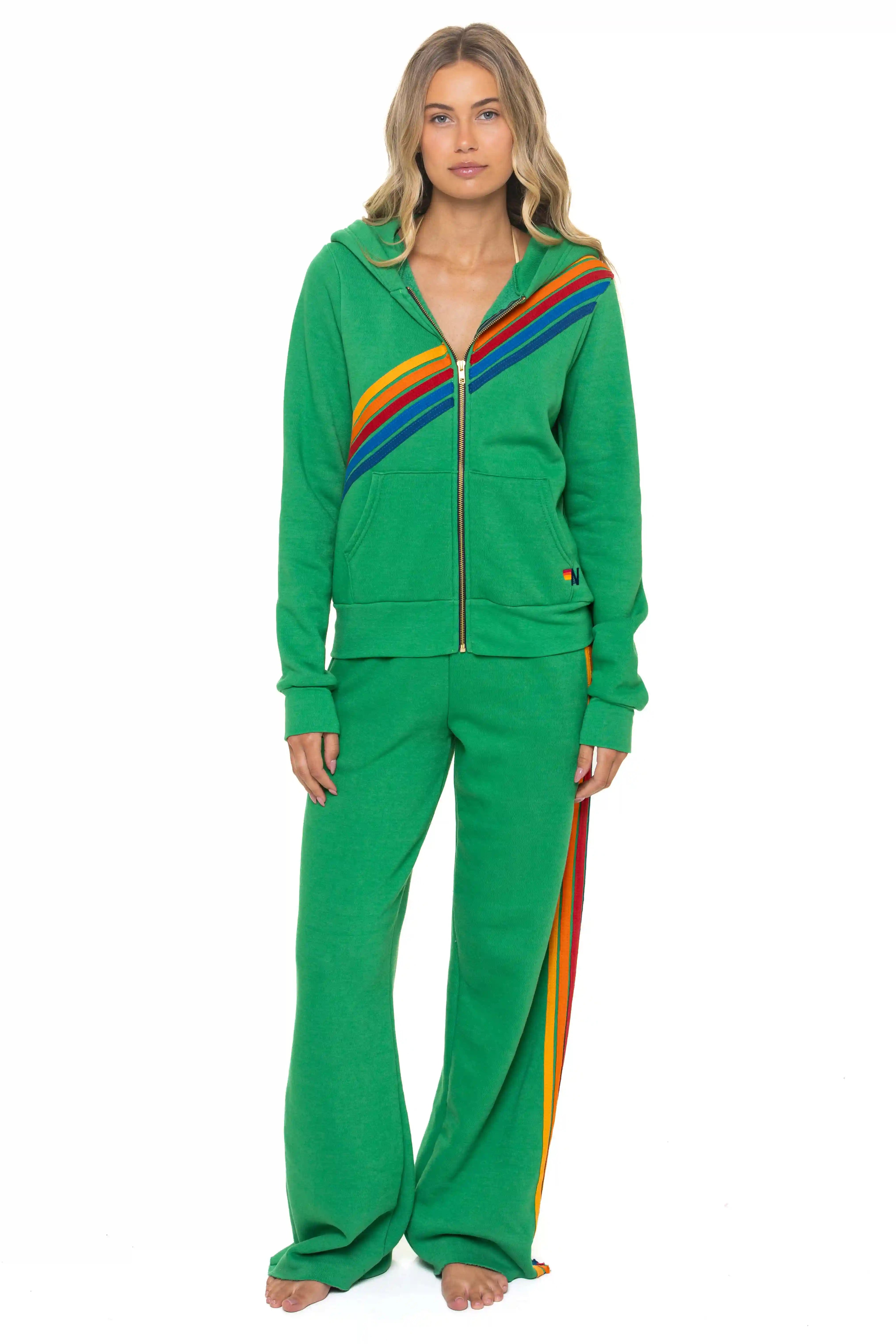 aviatornationhoodie.it.com