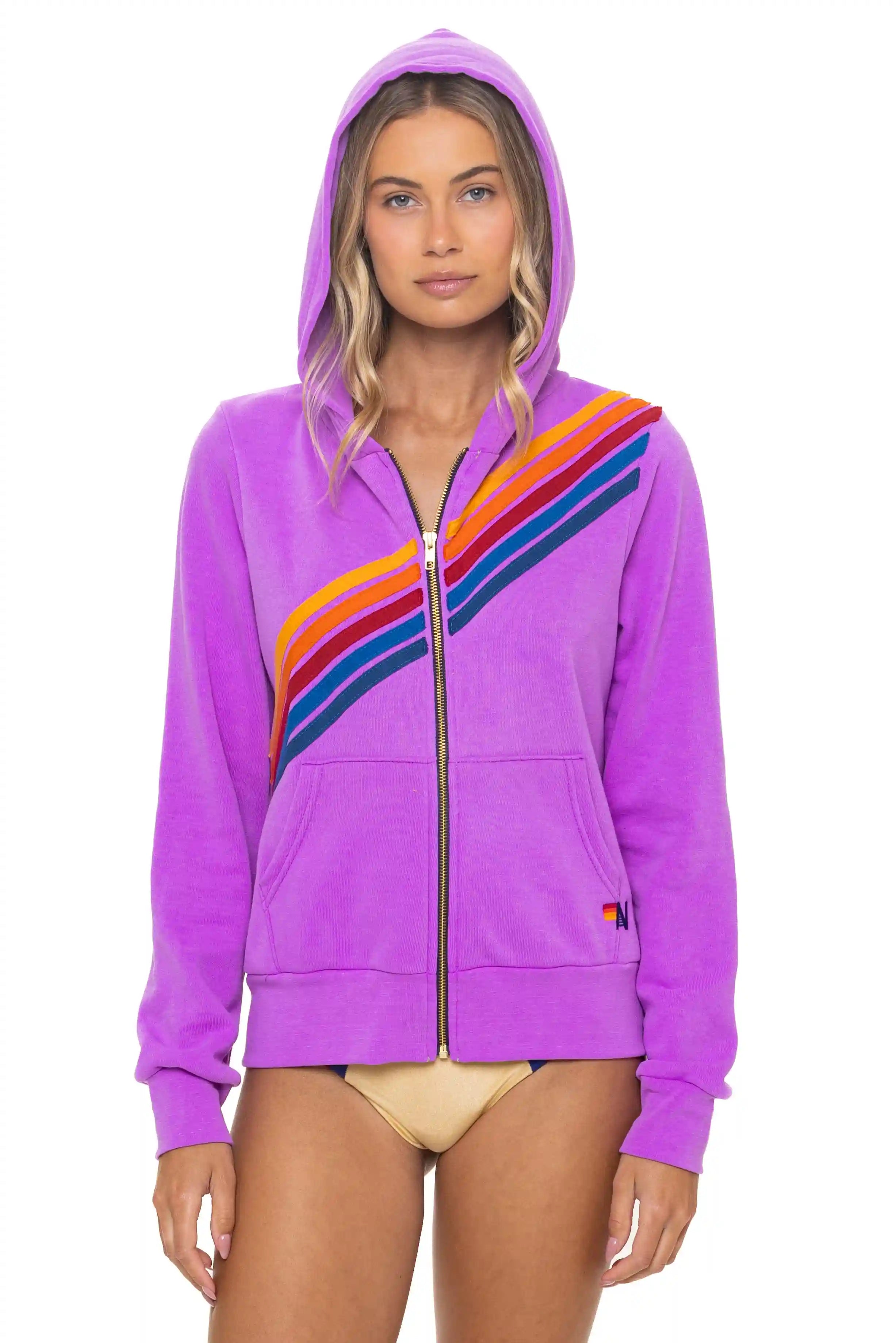 aviatornationhoodie.it.com