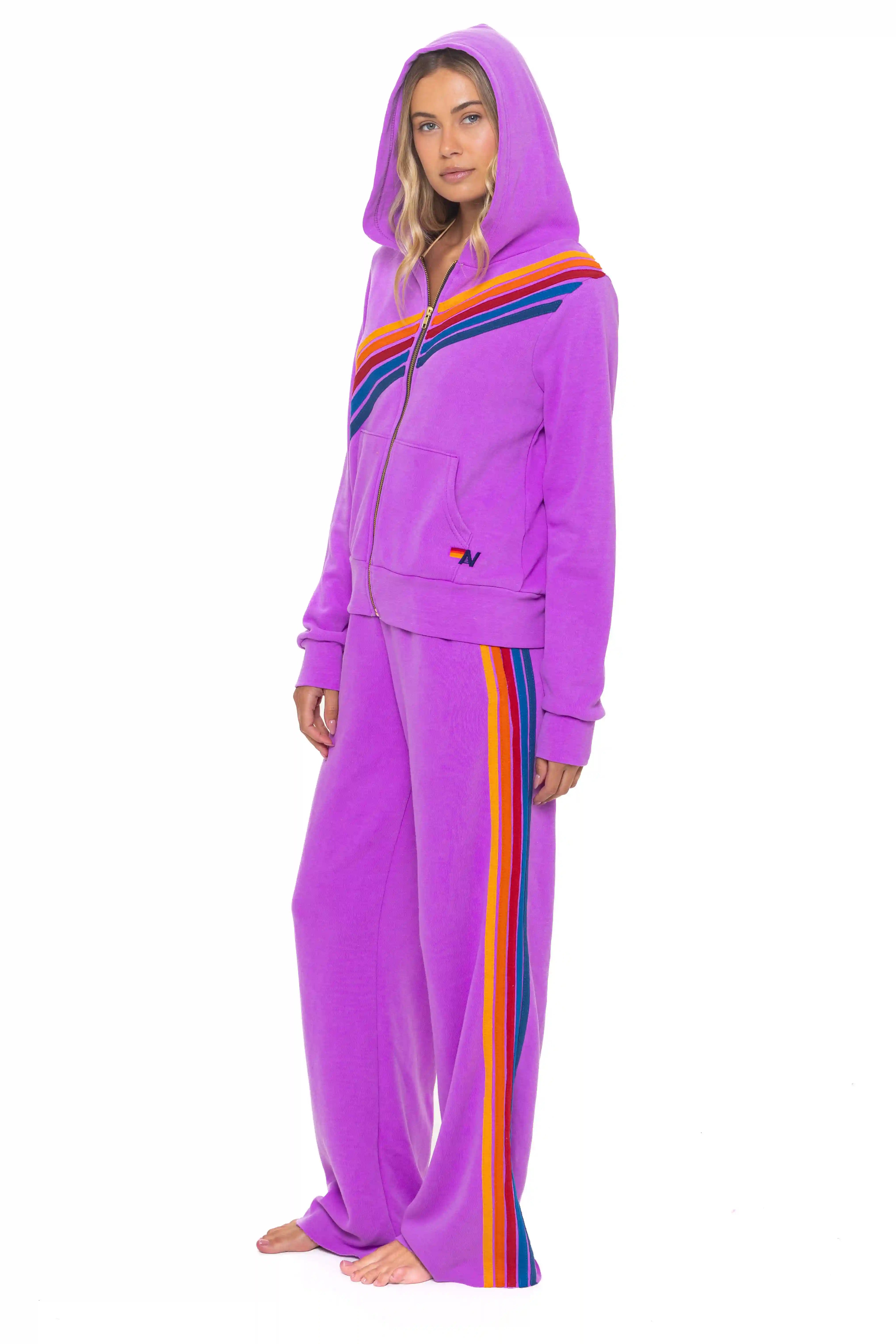 aviatornationhoodie.it.com