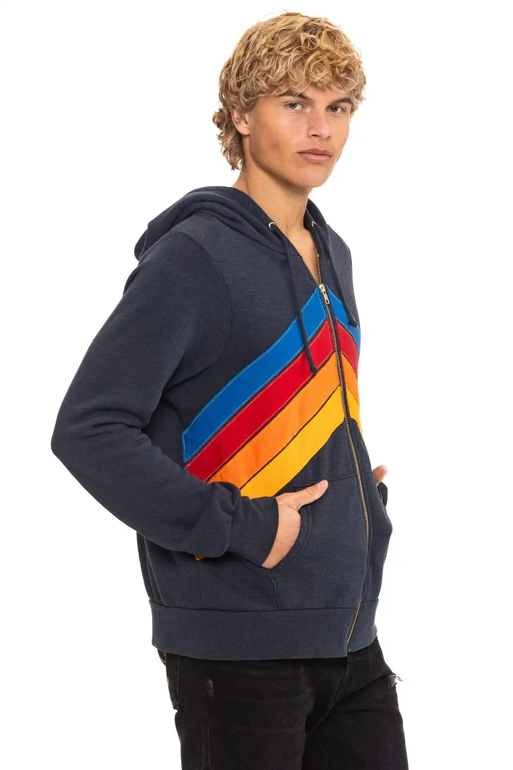 aviatornationhoodie.it.com