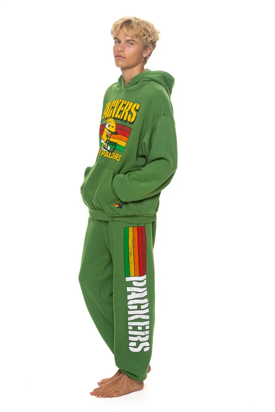 aviatornationhoodie.it.com