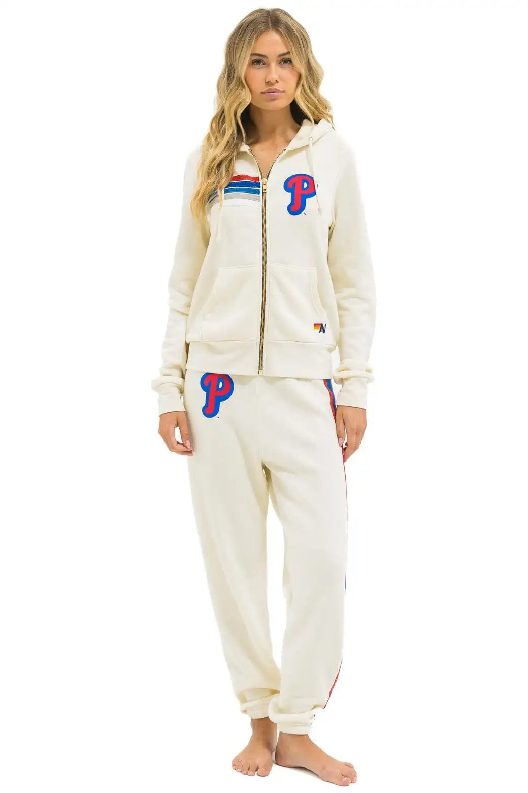 aviatornationhoodie.it.com