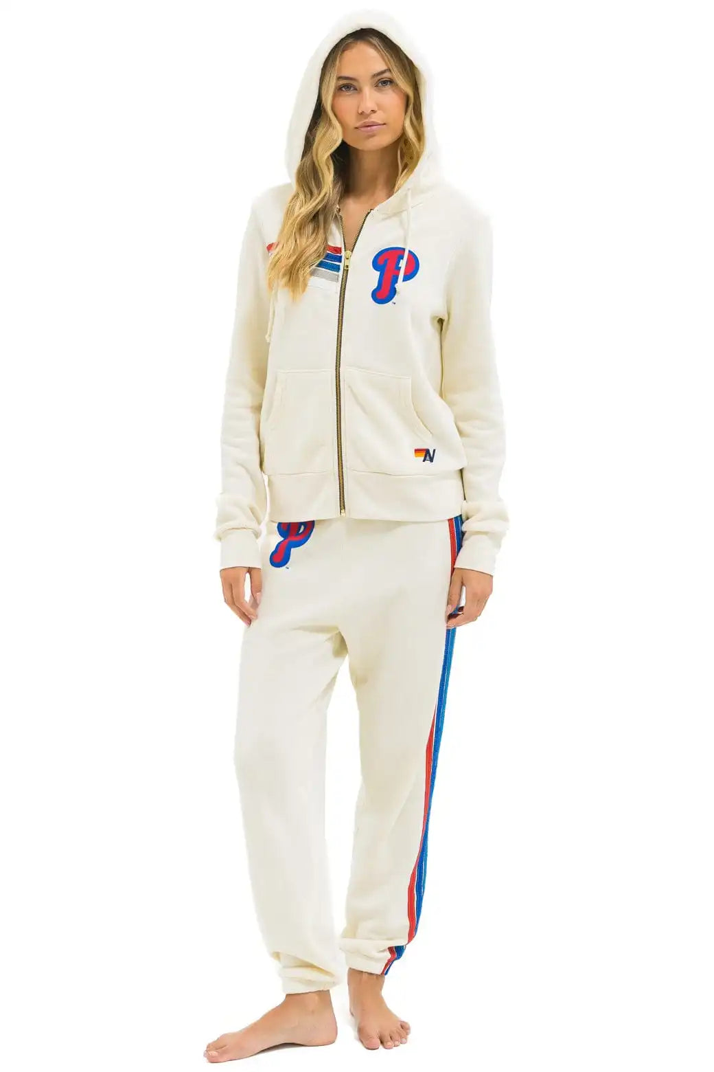 aviatornationhoodie.it.com