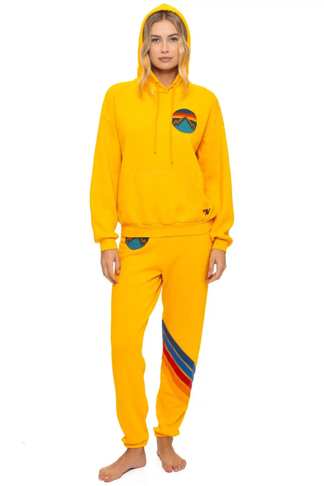 aviatornationhoodie.it.com