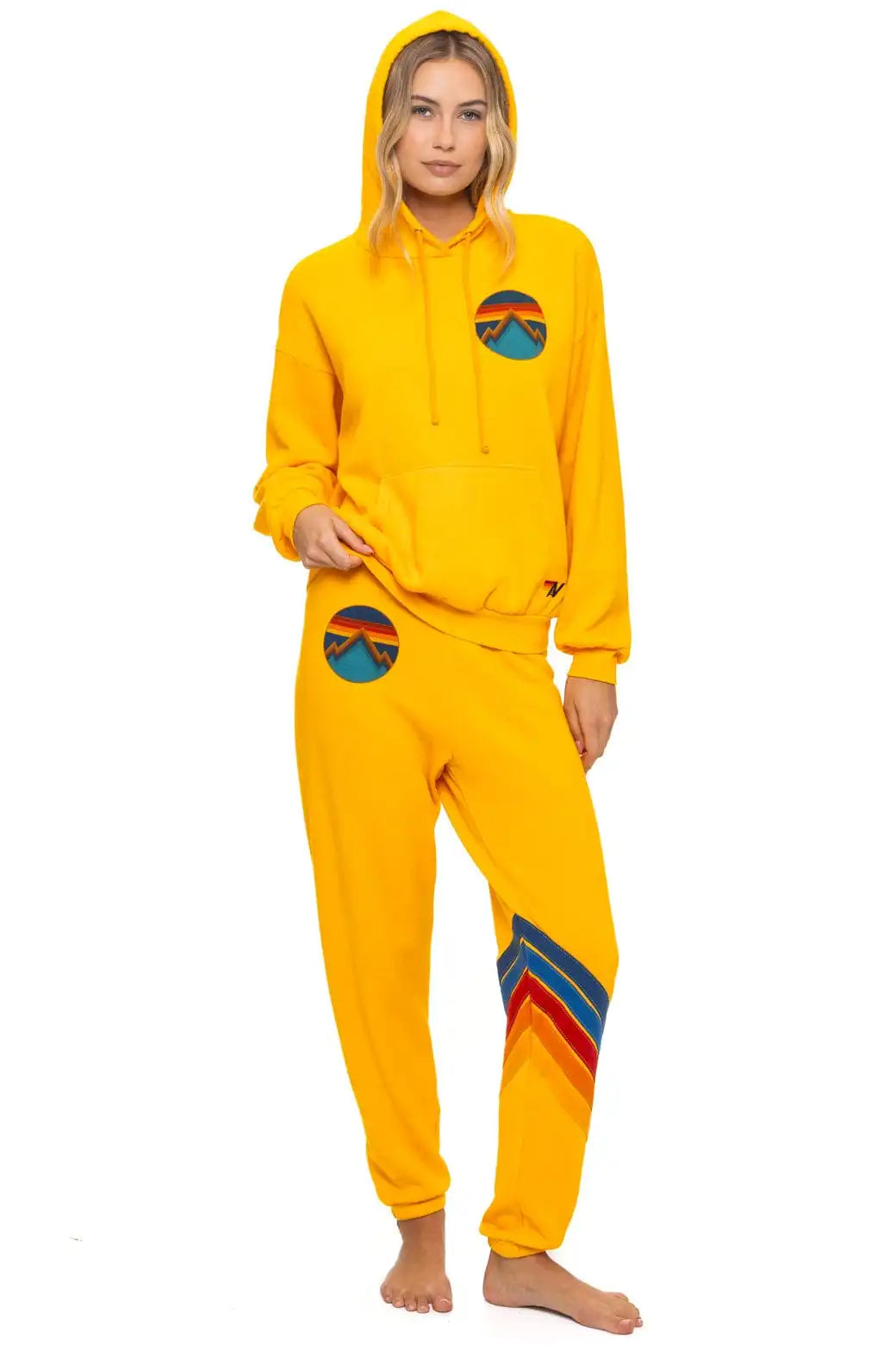 aviatornationhoodie.it.com