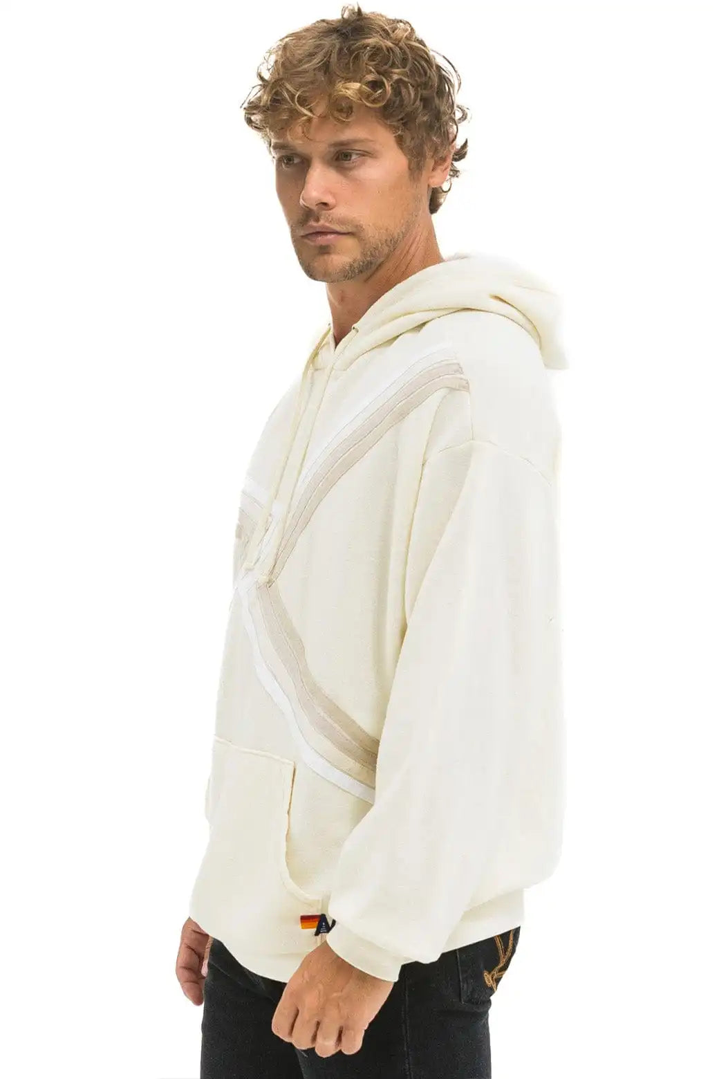 aviatornationhoodie.it.com