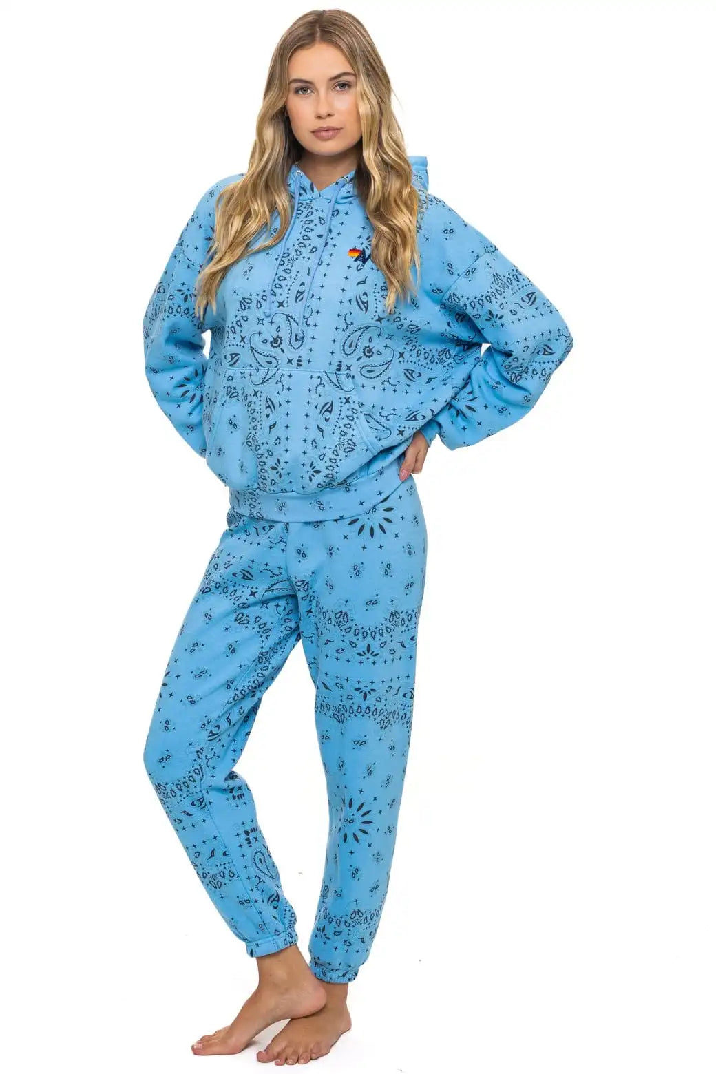 aviatornationhoodie.it.com