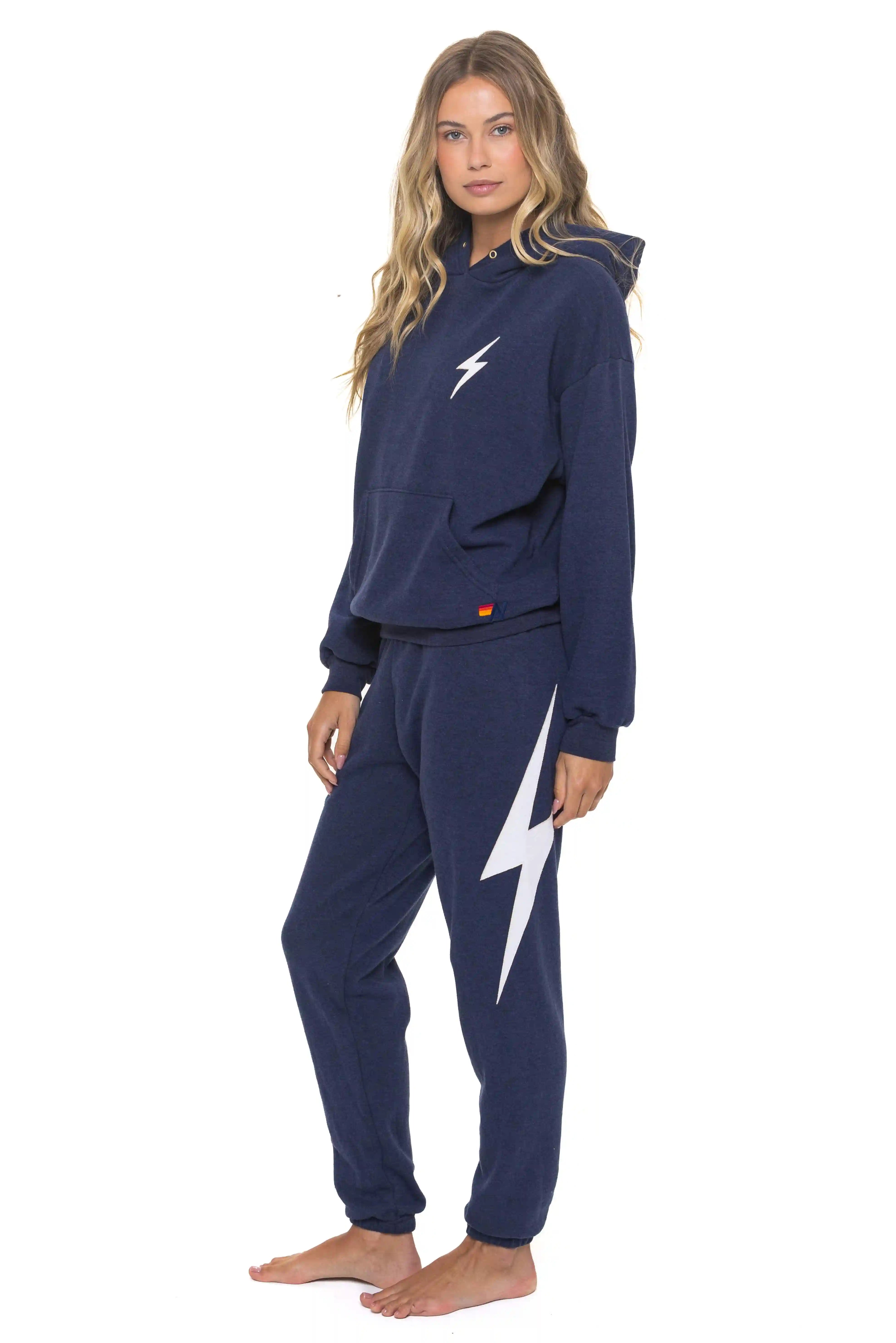 aviatornationhoodie.it.com