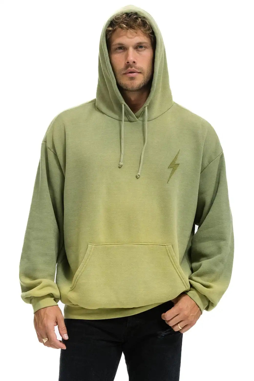 aviatornationhoodie.it.com