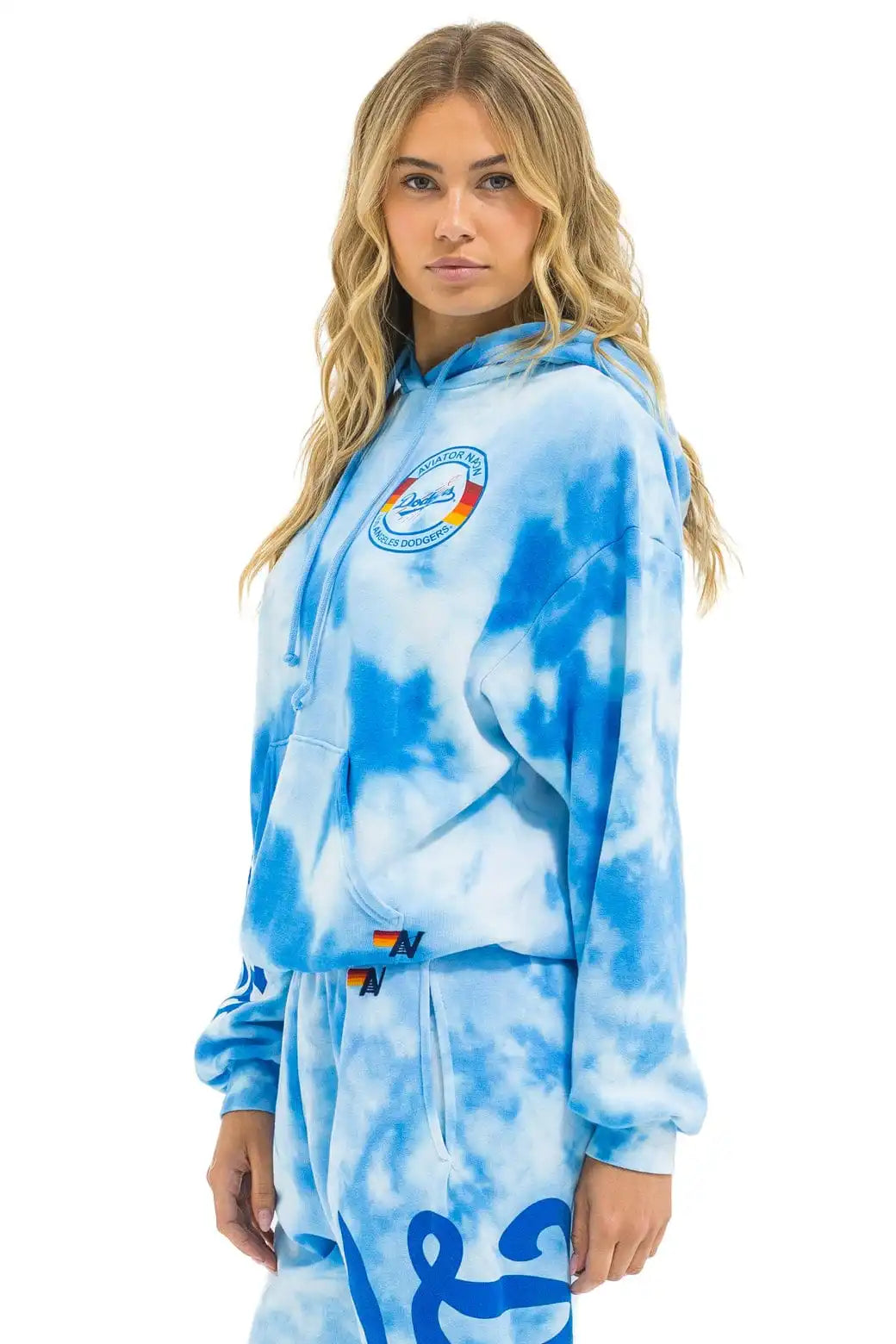 aviatornationhoodie.it.com