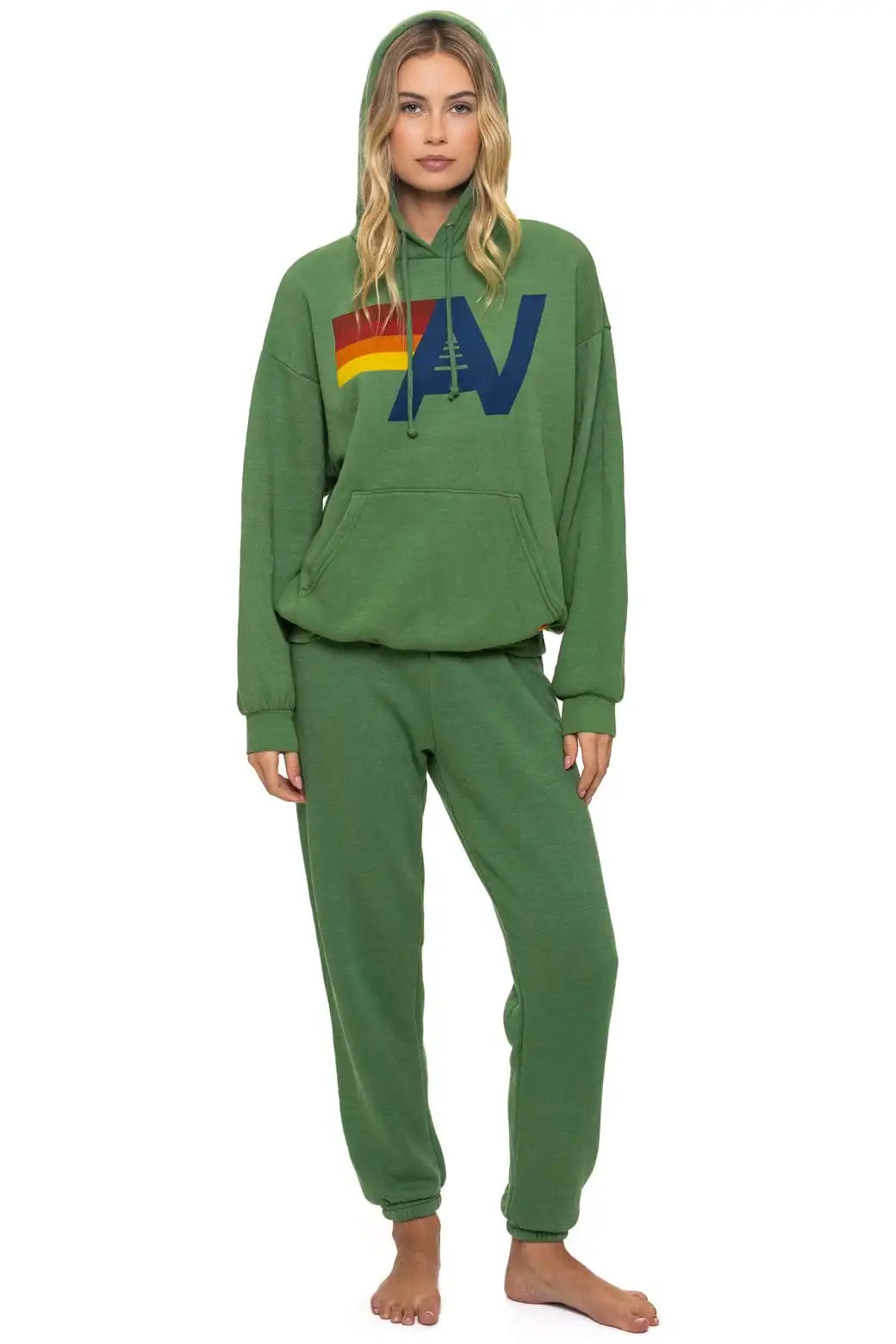 aviatornationhoodie.it.com
