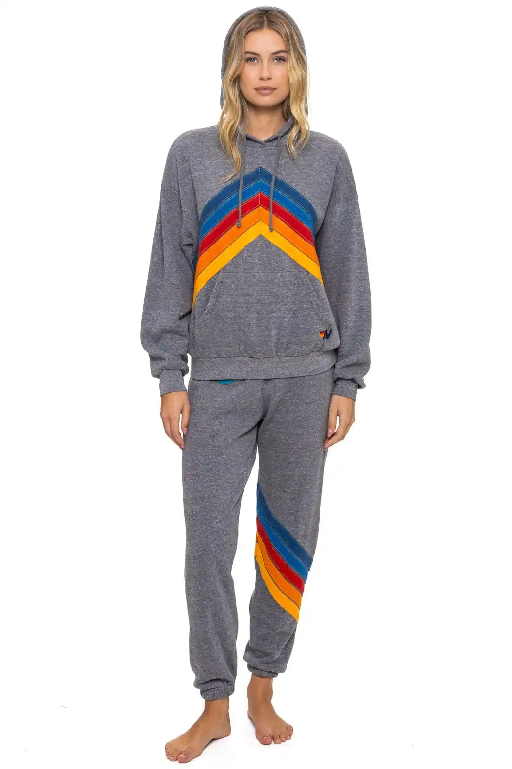 aviatornationhoodie.it.com