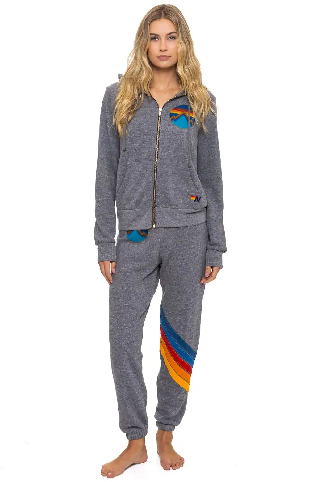 aviatornationhoodie.it.com
