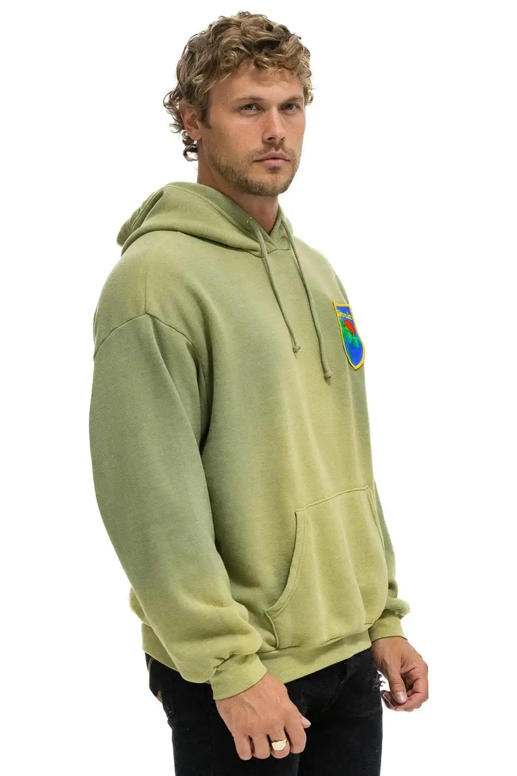 aviatornationhoodie.it.com