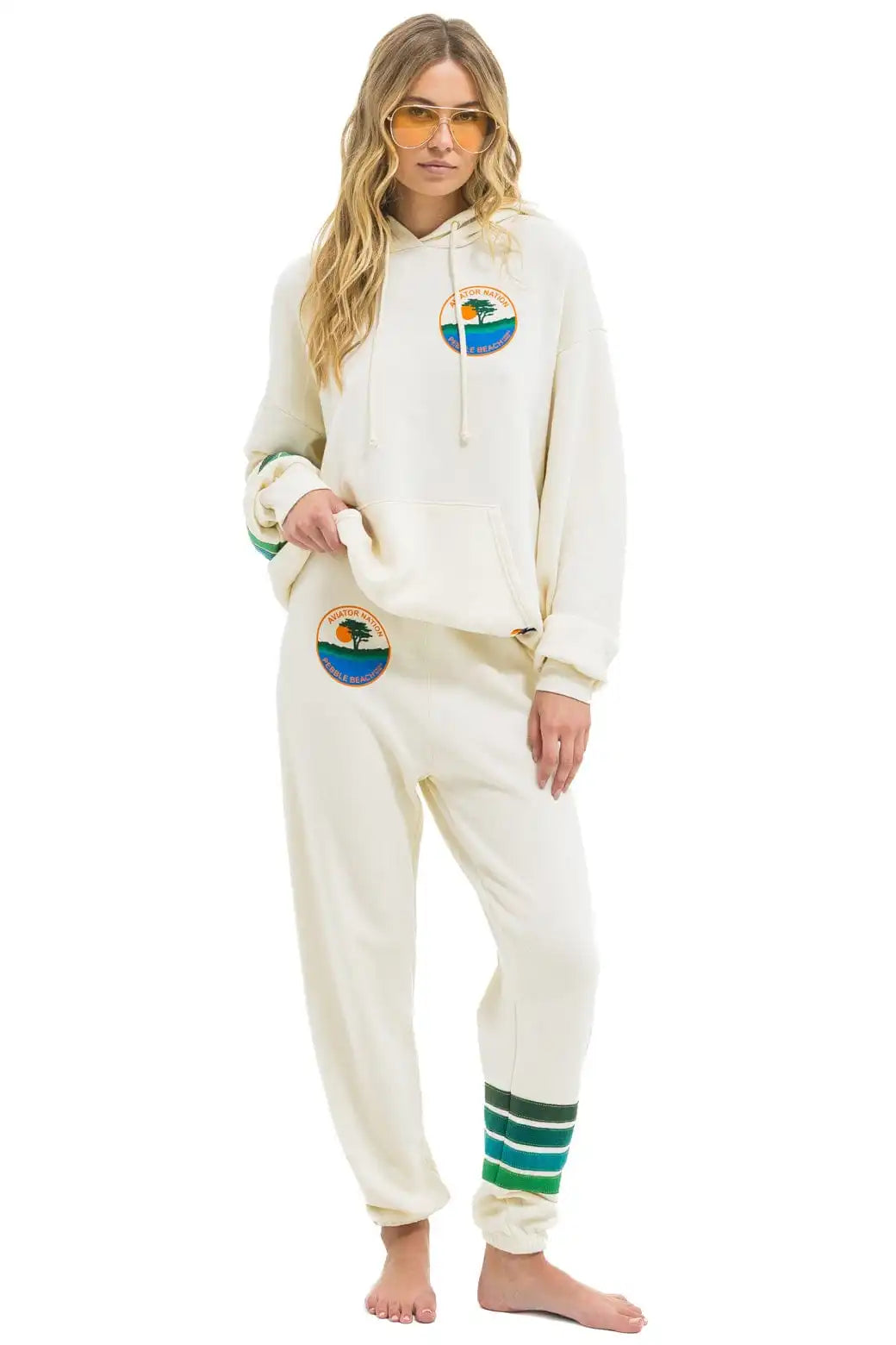 aviatornationhoodie.it.com