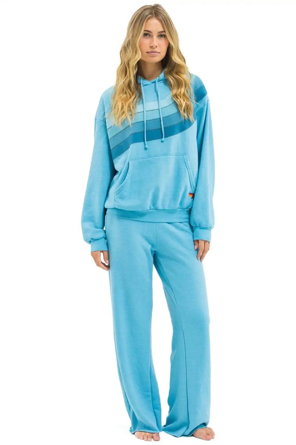aviatornationhoodie.it.com