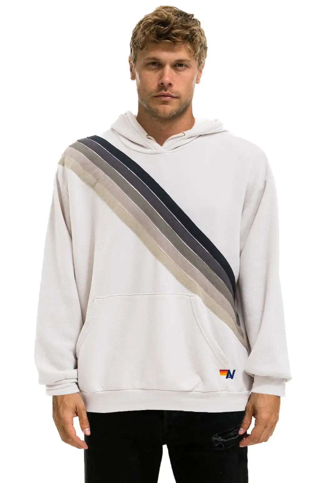 aviatornationhoodie.it.com