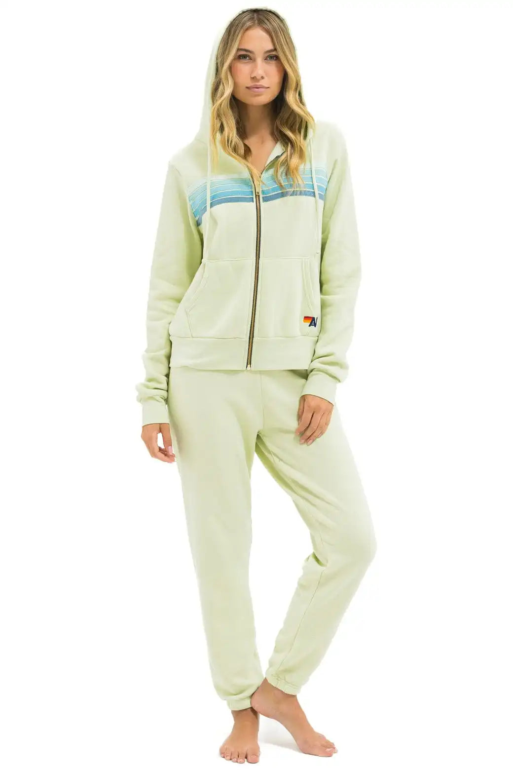 aviatornationhoodie.it.com