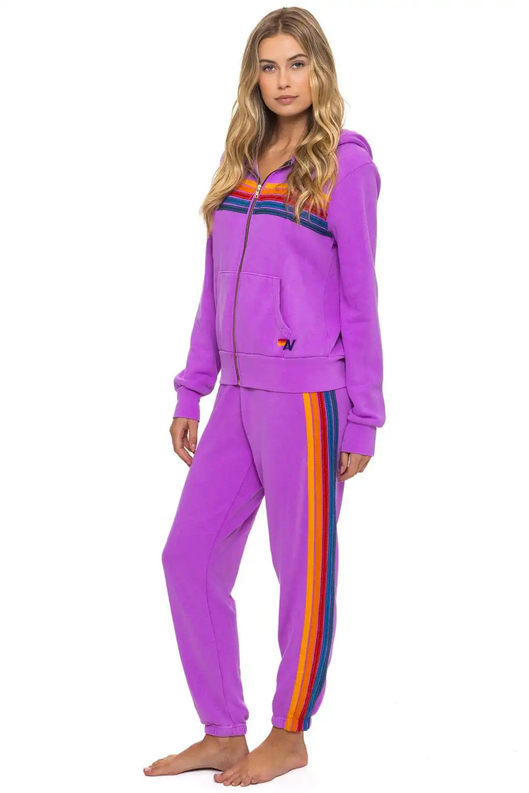 aviatornationhoodie.it.com