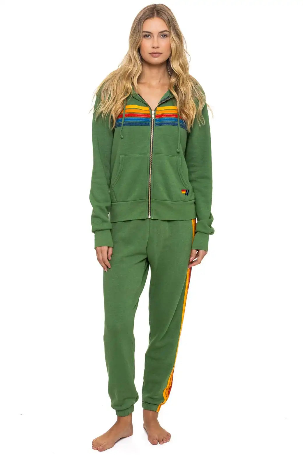 aviatornationhoodie.it.com