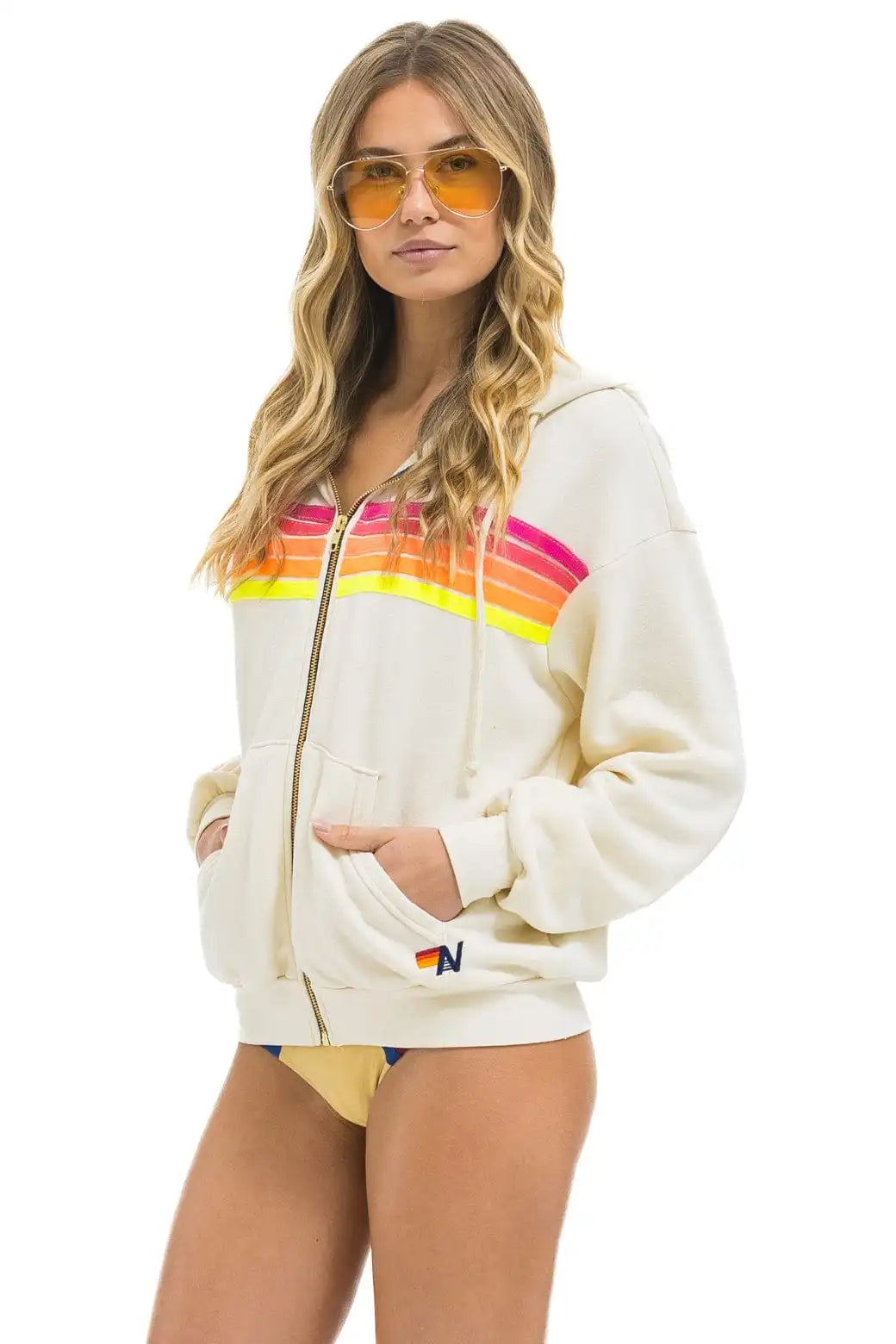 aviatornationhoodie.it.com
