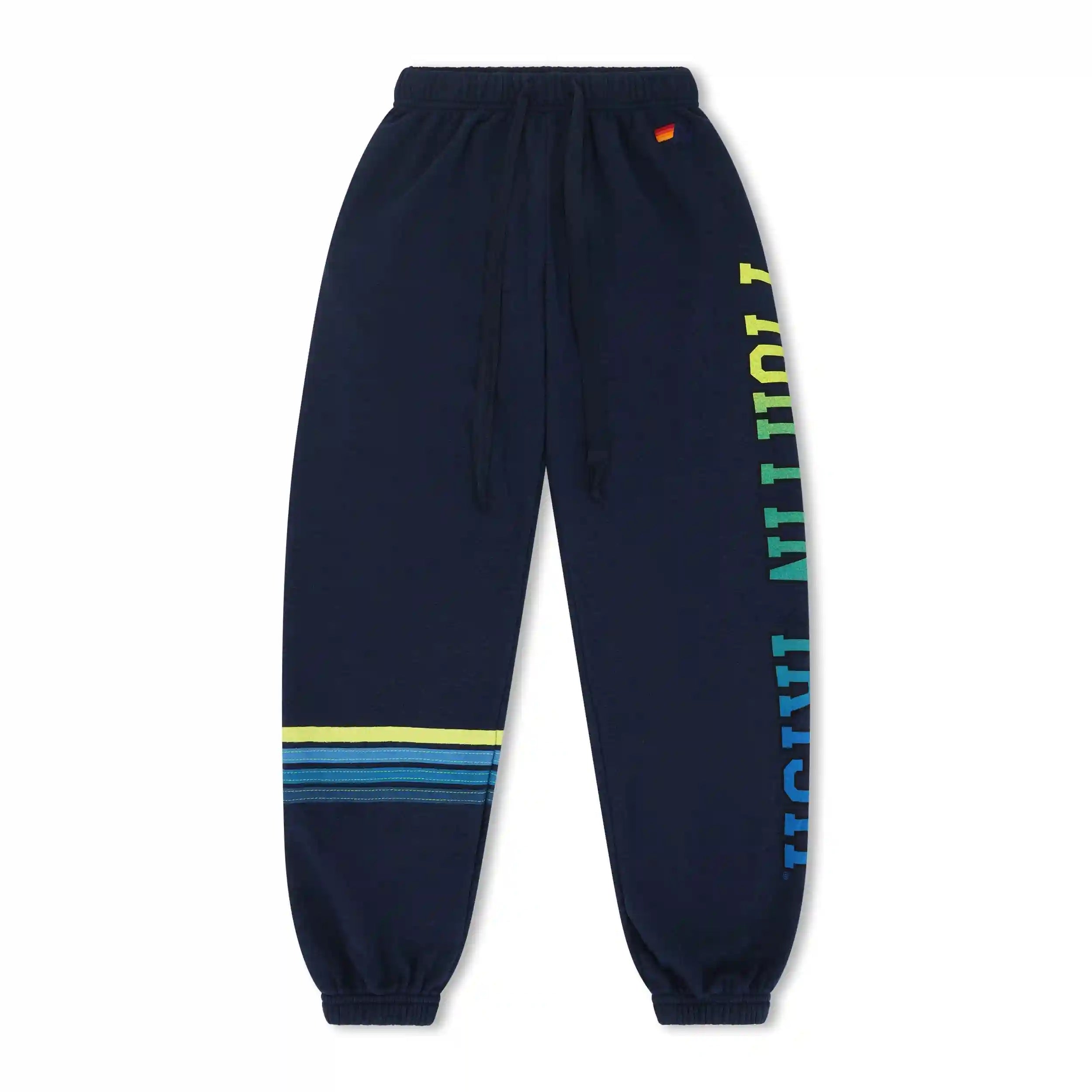 aviatornationhoodie.it.com