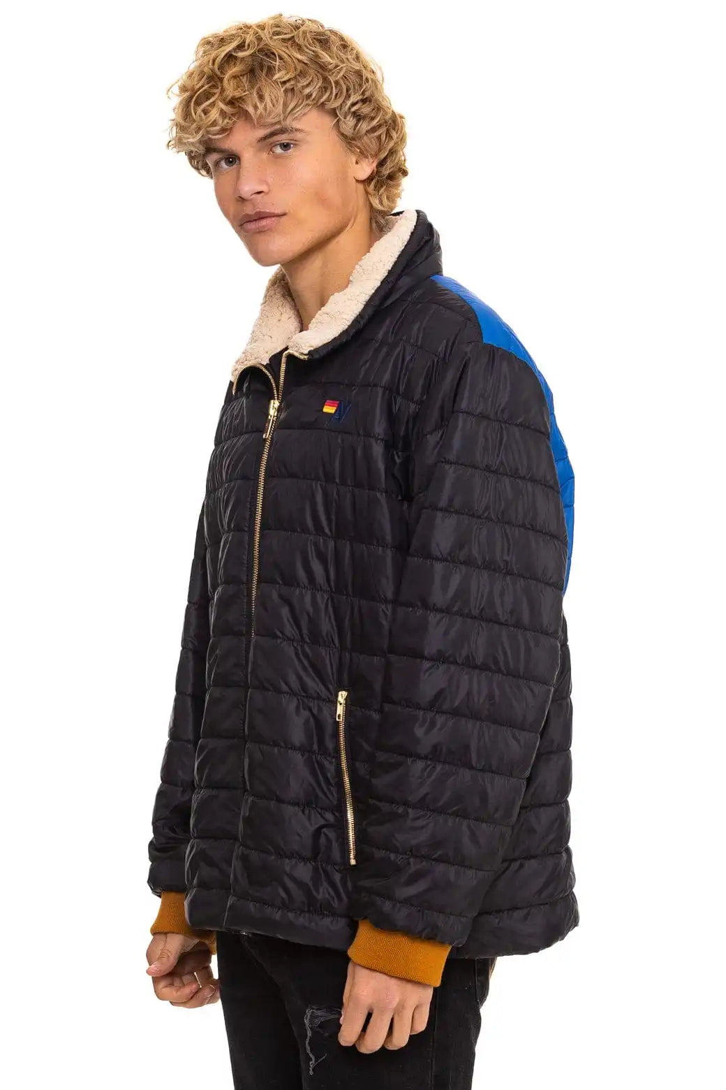 aviatornationhoodie.it.com