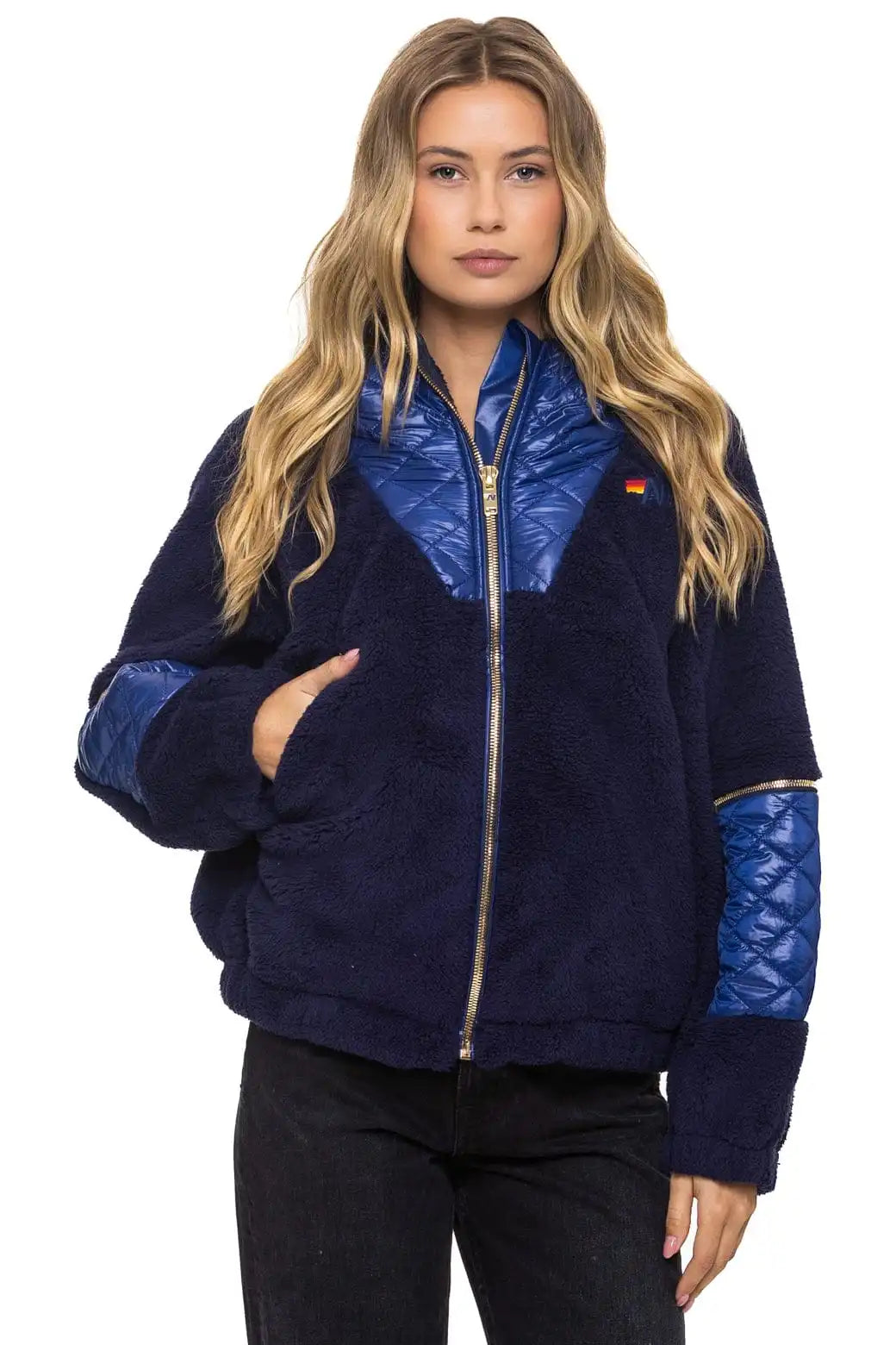 aviatornationhoodie.it.com