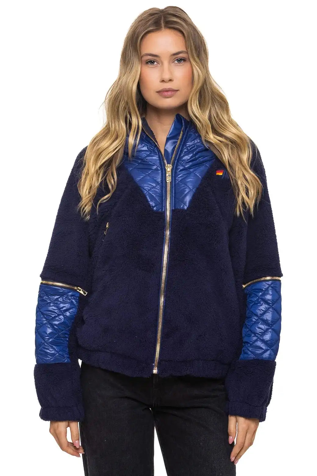 aviatornationhoodie.it.com
