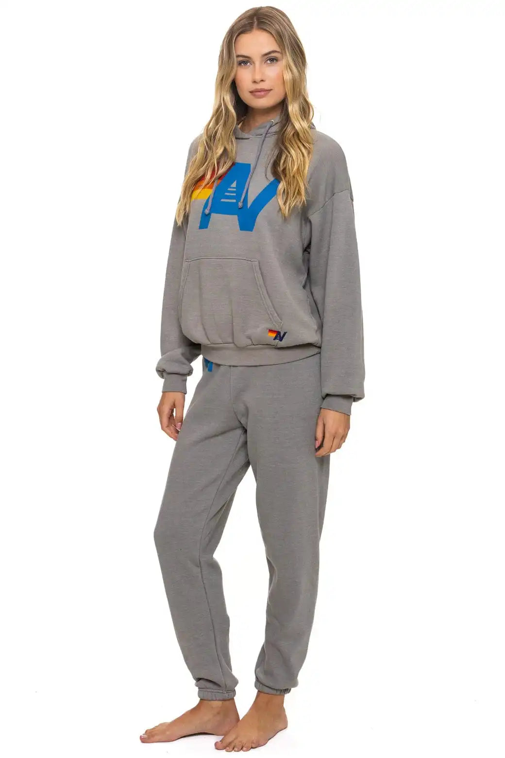 aviatornationhoodie.it.com