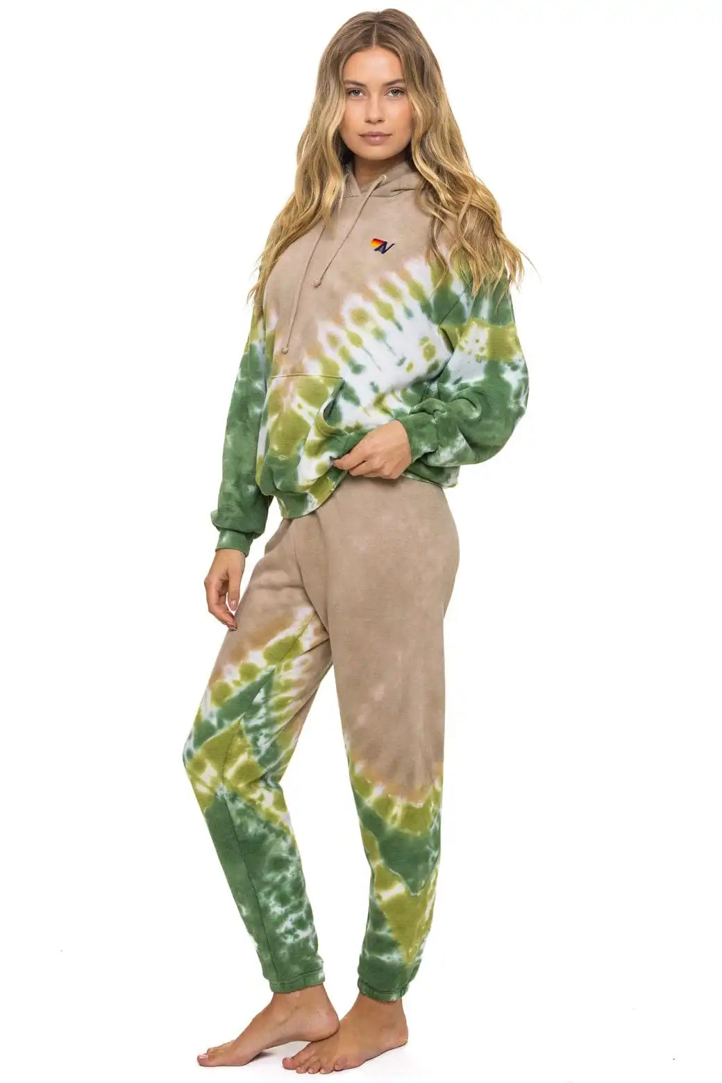 aviatornationhoodie.it.com