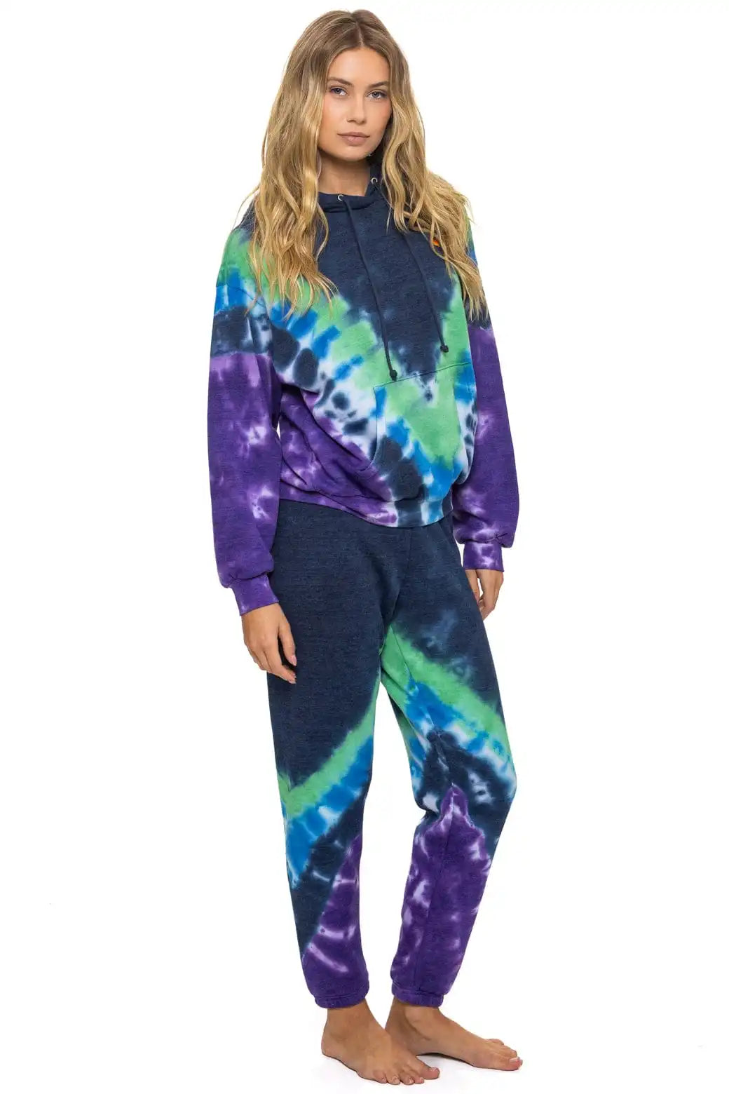 aviatornationhoodie.it.com