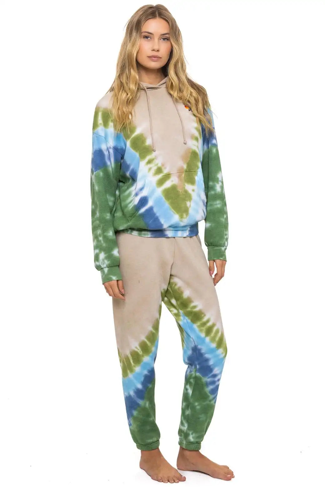 aviatornationhoodie.it.com