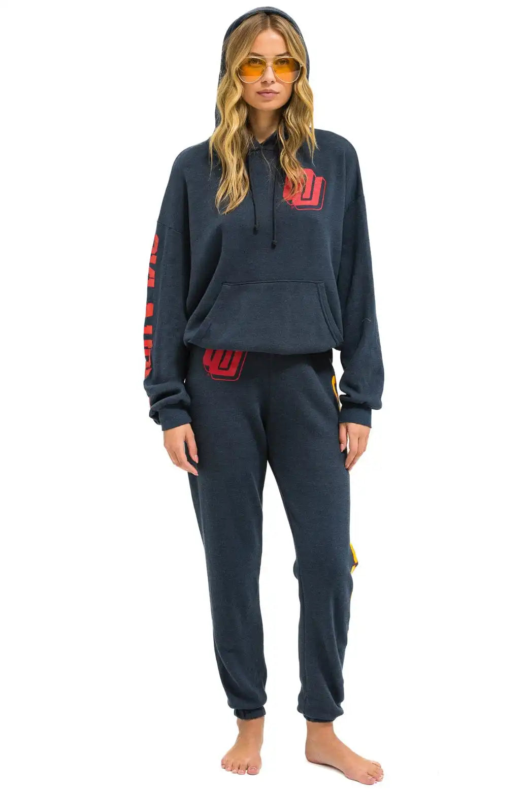 aviatornationhoodie.it.com