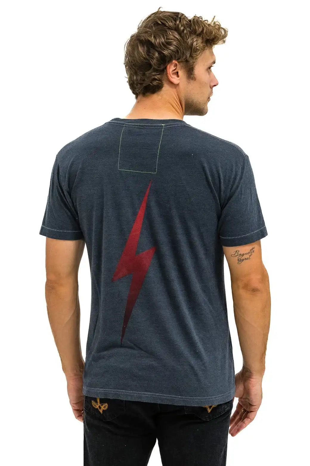 aviatornationhoodie.it.com