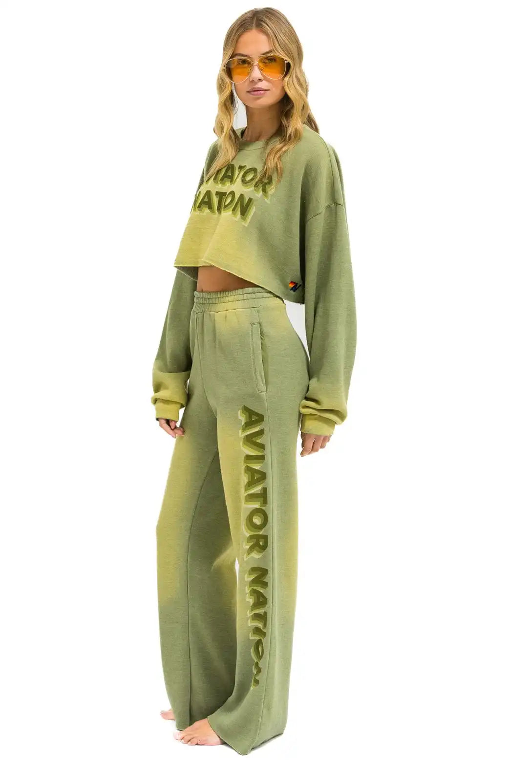 aviatornationhoodie.it.com